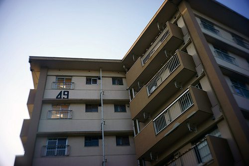 Single Family or Multi-Family Properties – Which is the Better Investment for You?