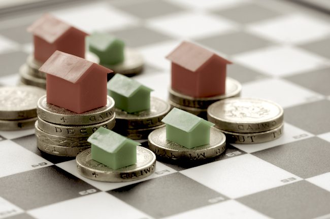 When to Consider Hiring a Property Manager for Your Real Estate Investments